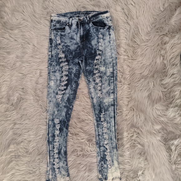 Blue Ripped Jeans - Picture 3 of 3